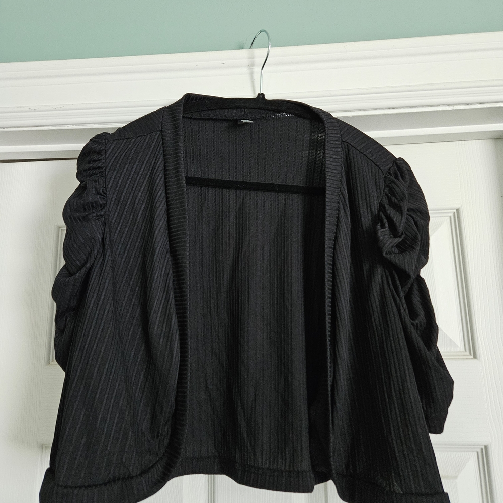 SHEIN  Curve Black Ribbed Shrug Capped Sleeves 2XL New